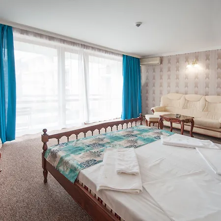 Mercury Hotel-2